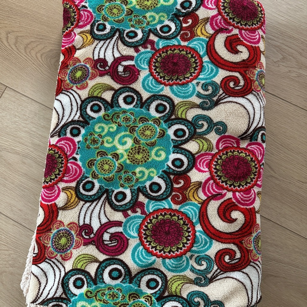 Colorful Retro Patterned Chic Blanket